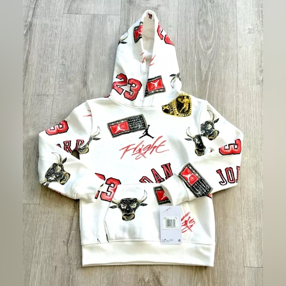 Air Jordan MJ Essentials Hoodie Boy's M (5/6) Pullover Bulls Championship Flight
